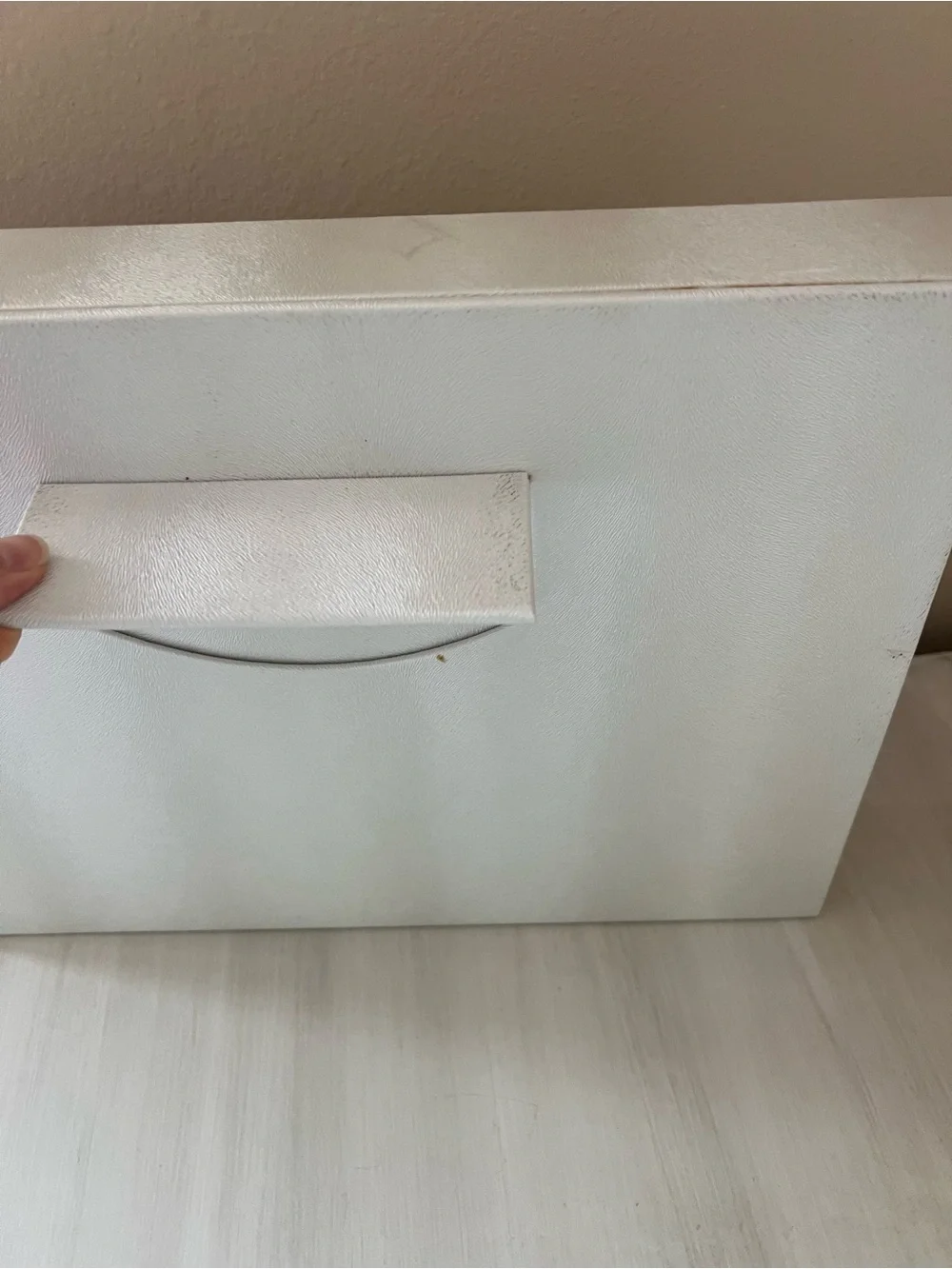 Boutique Sunglasses Display Tray Faux Embossed Leather